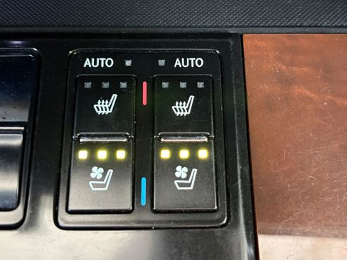 Used 2016 Lexus RX 350 AWD w/ Premium Package image 25