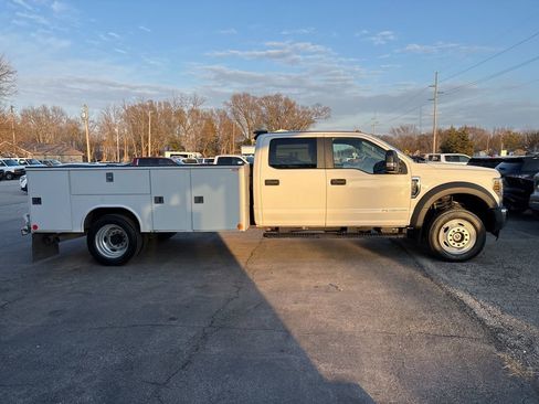 Used 2019 Ford F550 4x4 Crew Cab Super Duty image 4