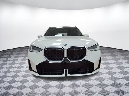 New 2026 BMW X3 xDrive30 w/ Premium Package image 5