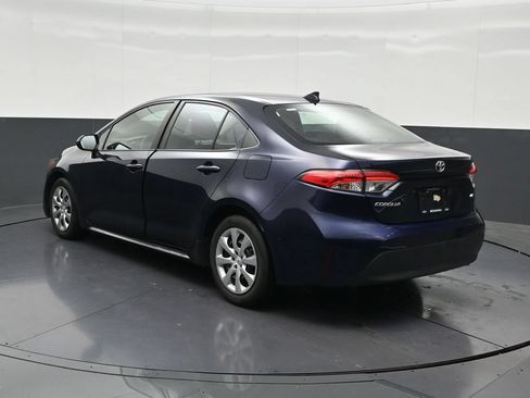 Used 2024 Toyota Corolla LE FWD image 3