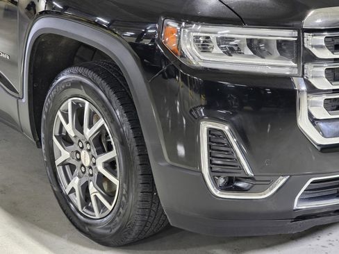 Used 2023 GMC Acadia SLT image 10