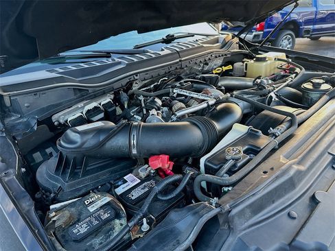 Used 2019 Ford F350 Lariat w/ Lariat Ultimate Package image 26