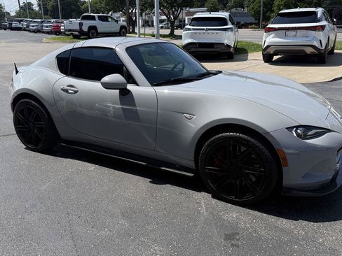 Used 2025 MAZDA MX-5 Miata RF Grand Touring RWD image 19