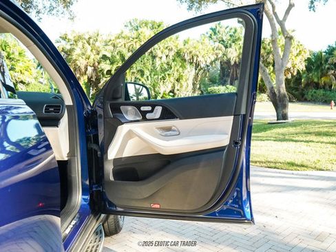 Used 2022 Mercedes-Benz GLE 53 AMG 4MATIC image 41