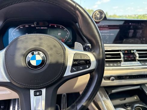 Used 2020 BMW X7 M50i w/ Dynamic Handling Package AWD/4WD image 13