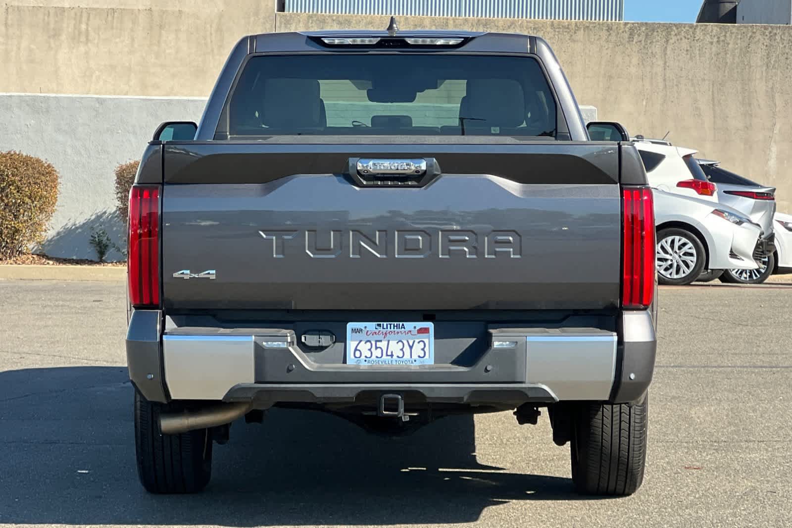 Used 2024 Toyota Tundra Limited w/ Power Package AWD/4WD image 8