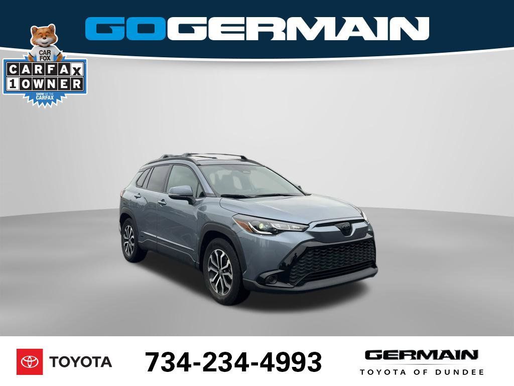 Used 2024 Toyota Corolla Cross AWD Hybrid image 4