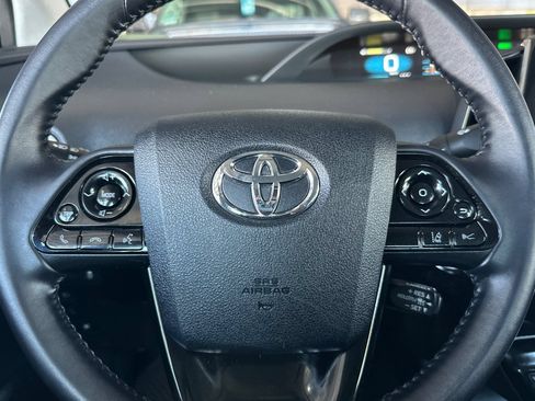 Certified 2022 Toyota Prius Prime XLE FWD image 25