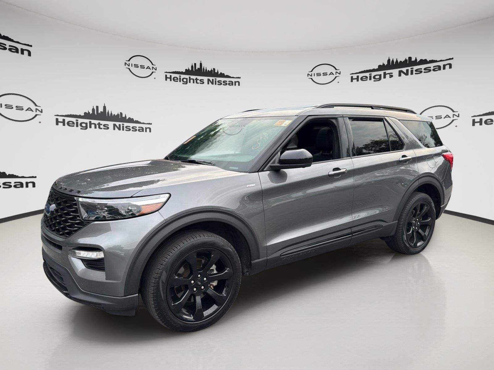 Used 2023 Ford Explorer ST-Line w/ Class IV Trailer Tow Package AWD/4WD image 1