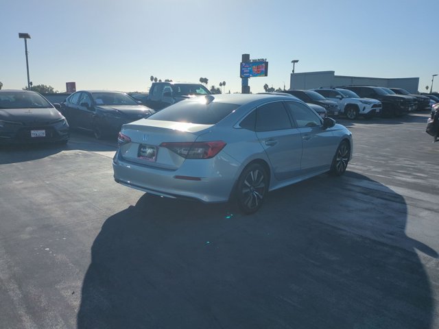 Used 2022 Honda Civic EX image 5