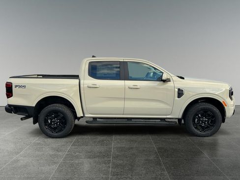 New 2025 Ford Ranger Lariat w/ FX4 Off-Road Package AWD/4WD image 8