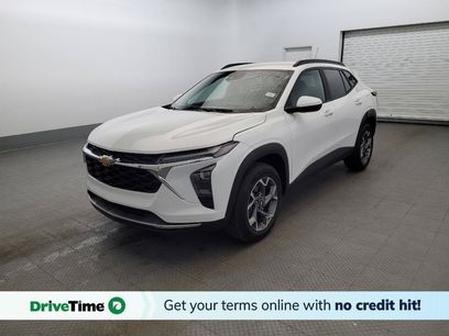 Used 2025 Chevrolet Trax LT