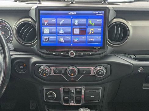 Used 2019 Jeep Wrangler Unlimited Sport S image 22