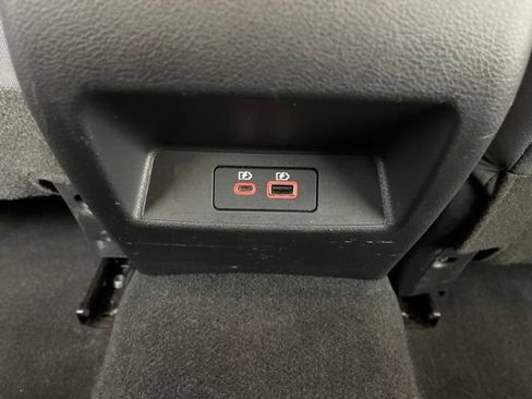 Used 2024 Nissan Altima 2.5 SV FWD image 45