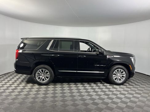 Used 2025 GMC Yukon Denali image 5