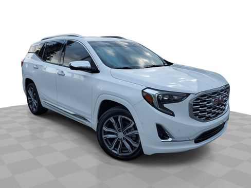 Used 2020 GMC Terrain Denali w/ Denali Premium Package image 33