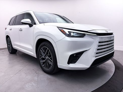 Used 2024 Lexus TX 350 FWD w/ Captains Chair Package image 11