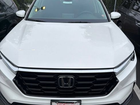Used 2024 Honda CR-V EX image 1