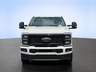 New 2026 Ford F350 Lariat w/ Black Appearance Package