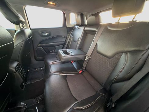 Used 2018 Jeep Compass Latitude w/ Popular Equipment Group image 20