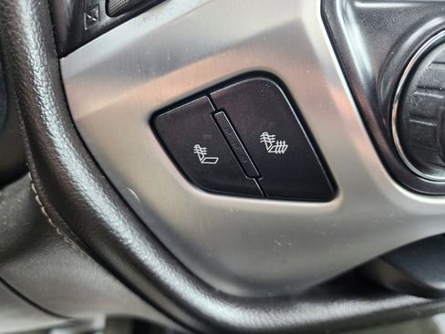 Used 2015 GMC Sierra 1500 SLE w/ SLE Value Package image 38