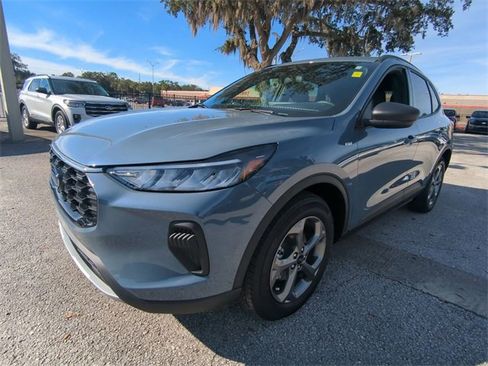 New 2026 Ford Escape ST-Line w/ Tech Pack #1 image 9