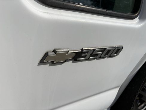Used 2006 Chevrolet Express 3500 w/ School Bus Package RWD image 27