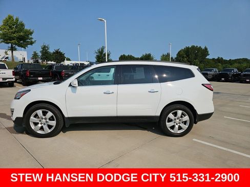 Used 2017 Chevrolet Traverse LT w/ Style and Technology Package AWD/4WD image 1