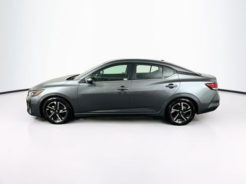 Used 2025 Nissan Sentra SV FWD image 4