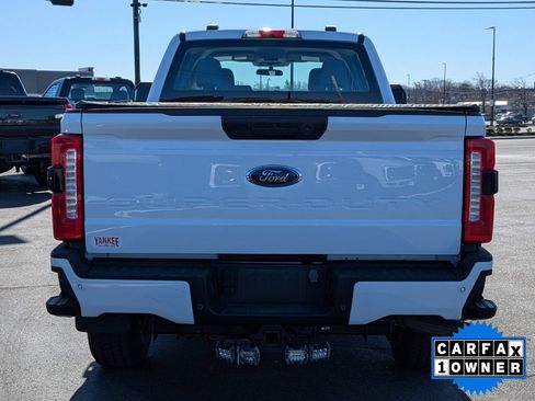 Certified 2023 Ford F250 XL w/ STX Appearance Package AWD/4WD image 5