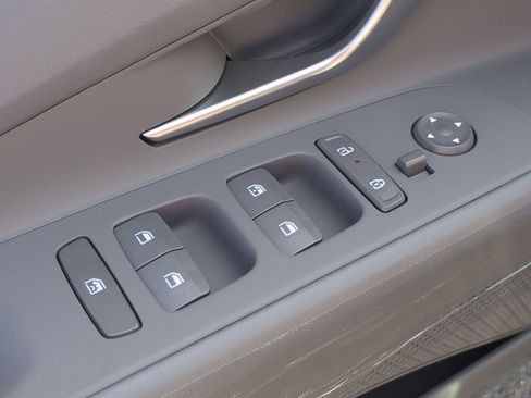 New 2026 Hyundai Elantra Sport FWD image 11