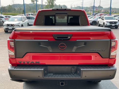 Used 2024 Nissan Titan PRO-4X w/ Pro-4x Utility Package image 6