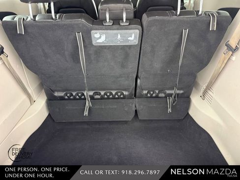 Used 2021 Chrysler Voyager Lxi FWD image 38