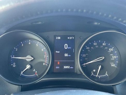 Used 2020 Toyota C-HR XLE image 16