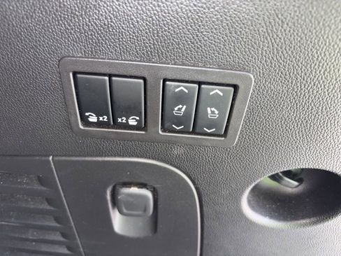 Used 2016 GMC Yukon SLT w/ Open Road Package image 33