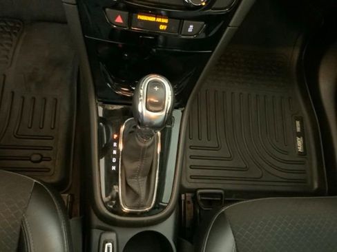 Used 2017 Buick Encore Preferred AWD/4WD image 32