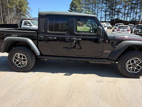 New 2026 Jeep Gladiator Rubicon AWD/4WD image 7