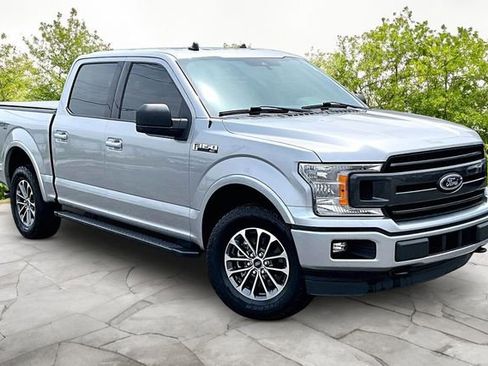 Used 2020 Ford F150 XLT w/ Equipment Group 301A Mid AWD/4WD image 10