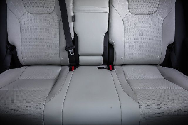 Used 2023 Lexus RX 350 AWD/4WD image 19