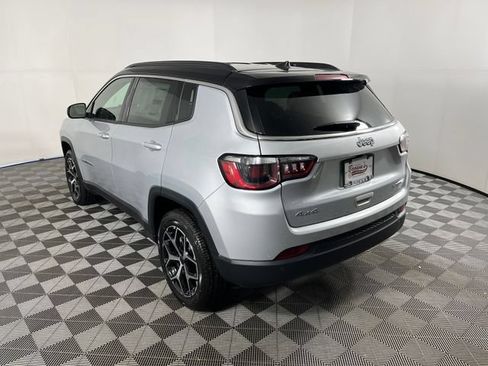 New 2026 Jeep Compass Limited AWD/4WD image 3