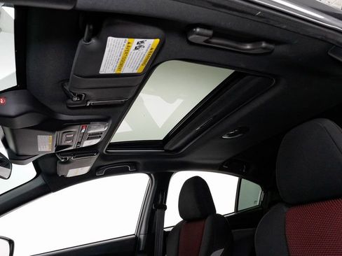 Used 2020 Subaru Impreza 2.0i Sport image 9