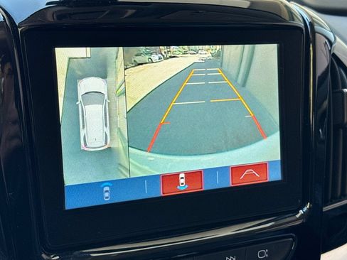 Used 2018 Chevrolet Traverse LT w/ LPO, Floor Liner Package AWD/4WD image 27