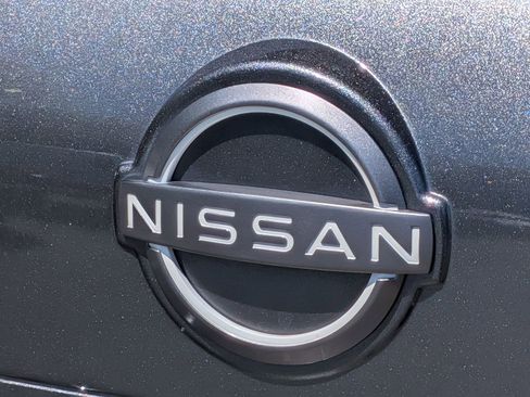 Used 2023 Nissan Rogue S AWD/4WD image 25