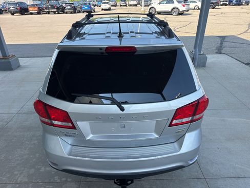 Used 2013 Dodge Journey SXT w/ Flexible Seating Group FWD image 6