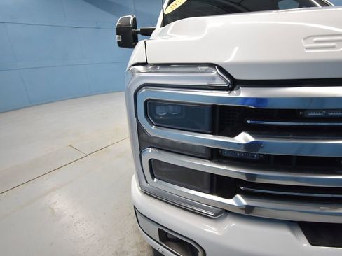 Used 2024 Ford F250 Limited w/ FX4 Off-Road Package image 45