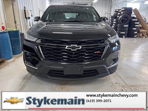 Used 2022 Chevrolet Traverse RS image 23
