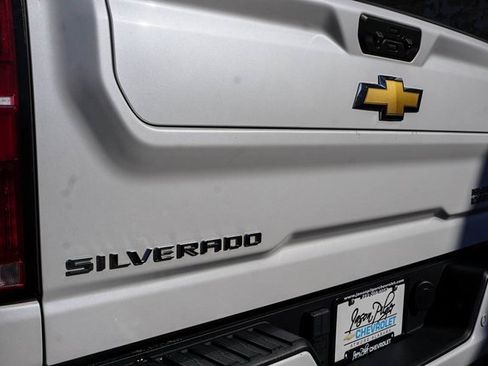 Used 2024 Chevrolet Silverado 2500 High Country w/ High Country Premium Package image 40
