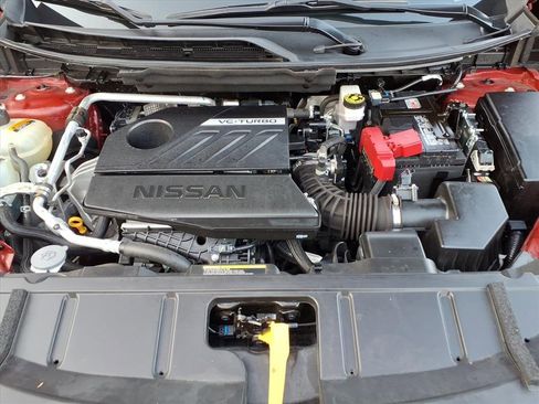 Used 2023 Nissan Rogue SV image 35