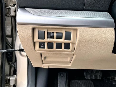 Used 2015 Subaru Outback 2.5i Premium image 27