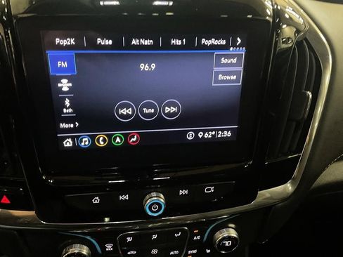 Used 2021 Chevrolet Traverse RS w/ LPO, Floor Liner Package image 20